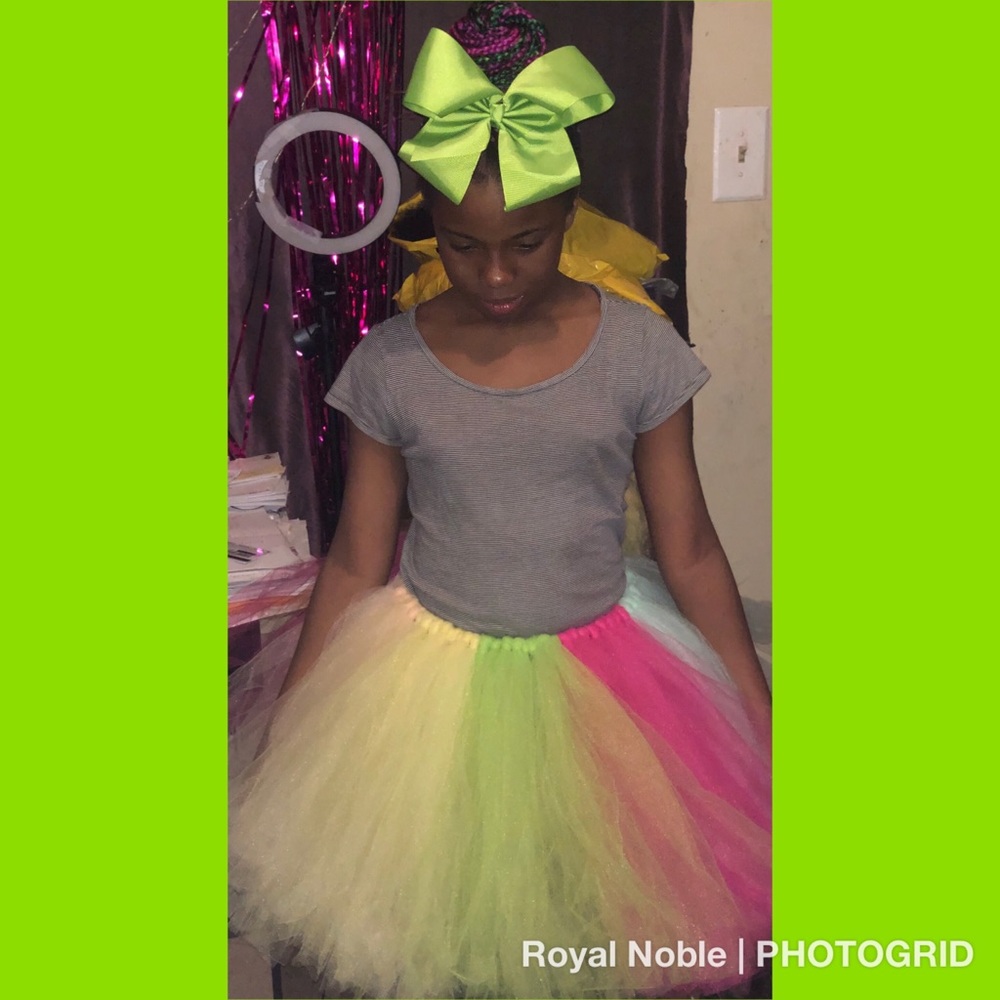 Tutu and bow set